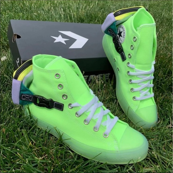Converse CTAS HI Buckle Up Shoes in Neon Ghost Green New With Box Mens - Picture 10 of 12